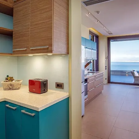 Readhostprofile Before Request! # Luxury 6-bedroom In With Pool Appartement Katelios